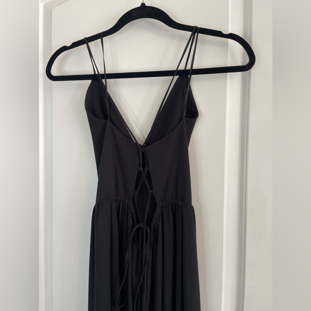 Black Krisa Maxi w/Cris Cross Back | Adjustable Straps | Slit | Size S